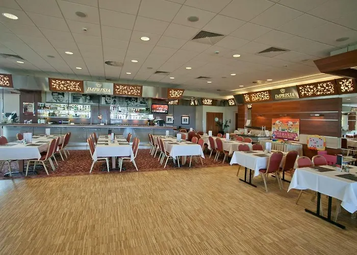 דירה W Arka Medical